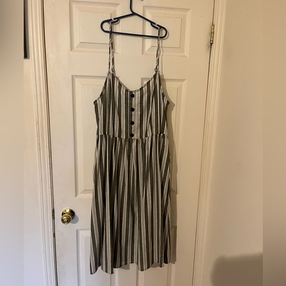 “My Style” Black and white pinstripe dress size xl - Picture 1 of 4